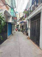 Bán gấp nhà 3 lầu 5PN(4.5x10m) hẻm 141 đường Tám Danh P4 Quận 8
