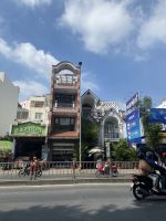 Bán căn đôi Địa chỉ #97-#99 Khánh Hội, Quận 4 chỉ 300tr/m2